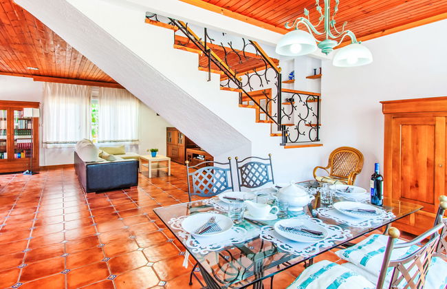 5 bedroom House in Castelló d'Empúries with private pool and garden - Photo 4