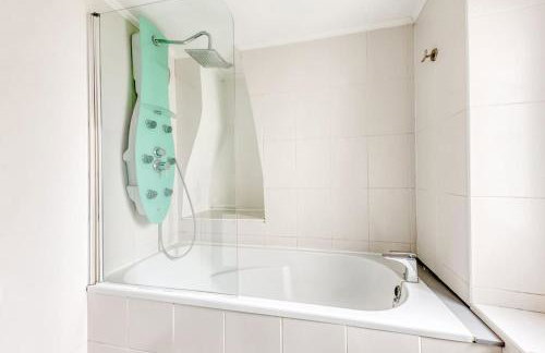 Superbe logement près de la gare et de l'autoroute - Foto 8