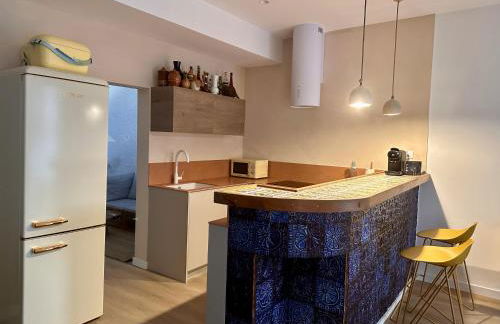 Apartamento centenario renovado con corazón - Foto 7