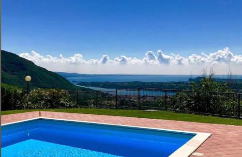 SANDS Apartment with lake view garden and pool - Foto 1