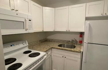 Three Bedroom Cottage in Ft Lauderdale - Foto 11