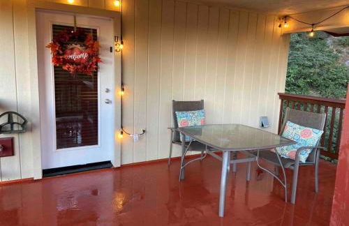 YoBee! Park Reservation Included! Heart of Yosemite - Homey Studios and Breakfast - Foto 78