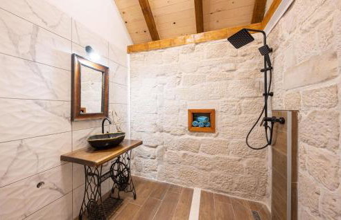 Awesome Home In Obrovac Sinjski - Foto 14