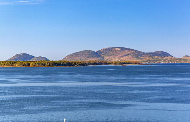Lucky Stone Retreat - Private Beach & Acadia View - Photo 35