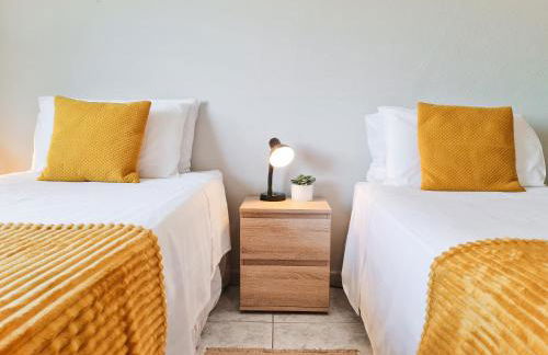 CASA TÔMBUA - Pool - Beach & Center 300m - AC - WiFi - Foto 19