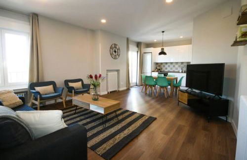 Apartamento con Terraza al Palacio Real - Foto 2