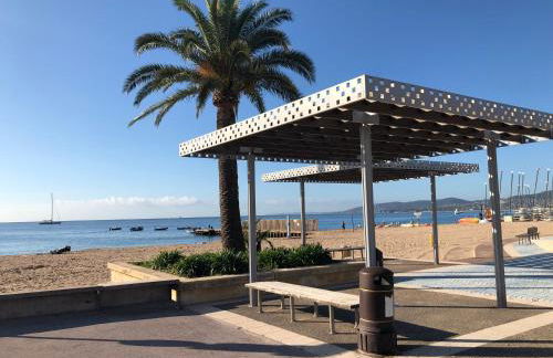 Studio et parking à 300m de la plage de Fréjus - Foto 16