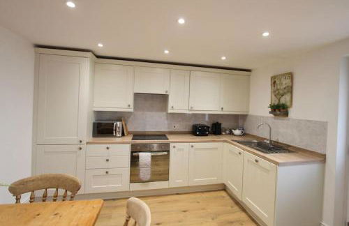 Peaceful Cotswolds Cottage - Stow-on-the-Wold, Owl Cottage - Photo 6