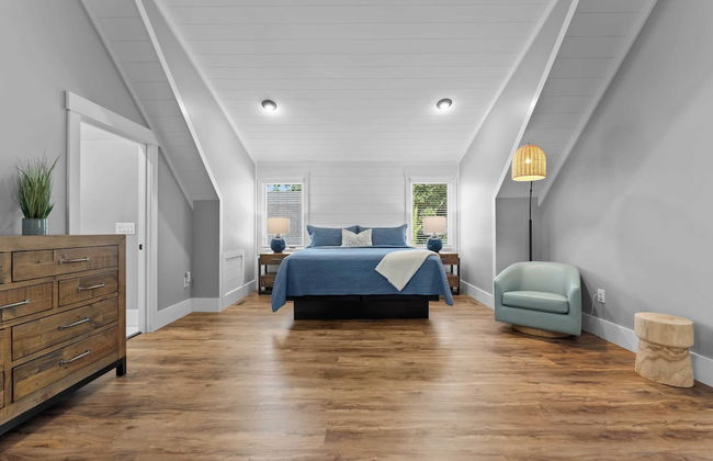 Blue Heron & Gray Fox by Avantstay 2 Lakefront Homes, Sleeps 44 Pool, Dock, Theater - Foto 18