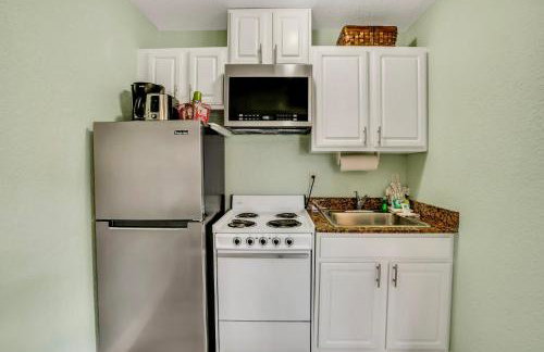 Sunset Corner - Beach View & Heated Pool! - Foto 7