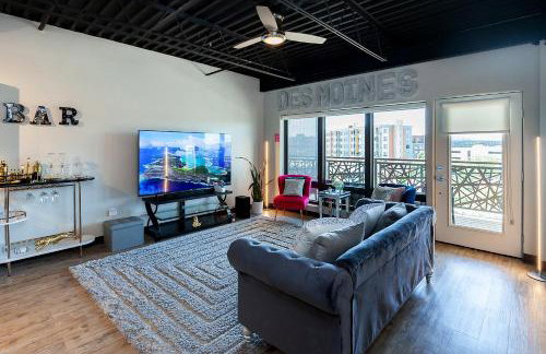 Cartier-Lux DT Unit-Skyline Views - Foto 1