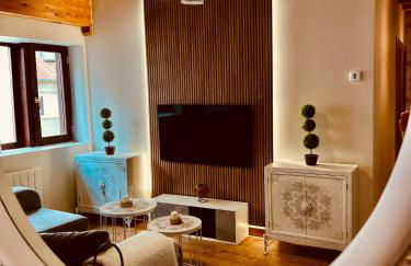 El Capricho de Claudia_ Apartamentos Burgos Catedral - Photo 1