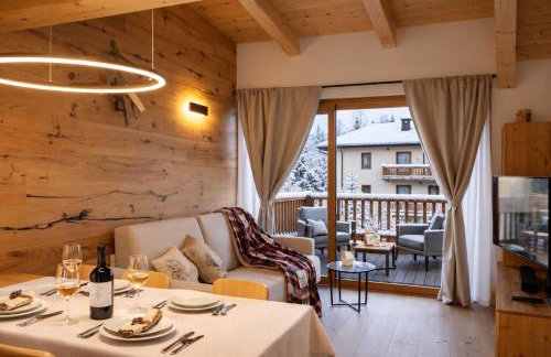 ALPINE LOFT - Residence Veronza con piscina, Dolomiti Affitti - Foto 1
