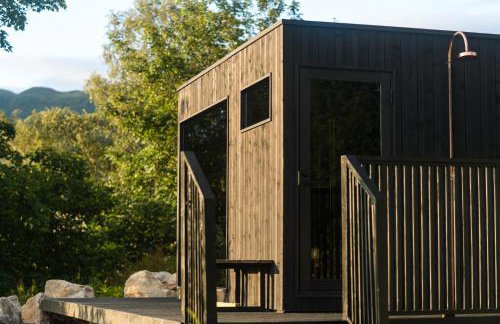 Forest Corner Luxury Home with Hot Tub - Foto 34