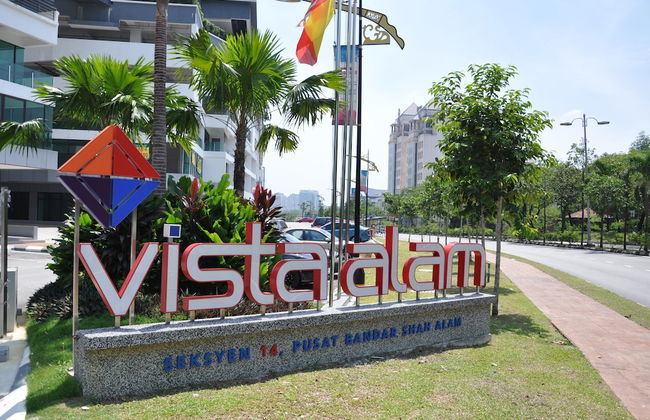 Lawang Suite Apartment With Balcony - Photo 60