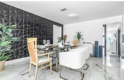 Amazing Home w Heated Pool 8 mins to the Beach - Foto 11