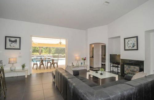 Luxury with a pool - Foto 11