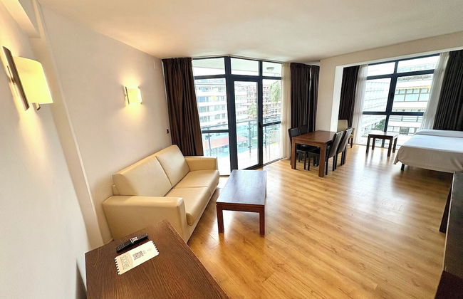 MS Apartamentos Puerto Marina - Photo 19