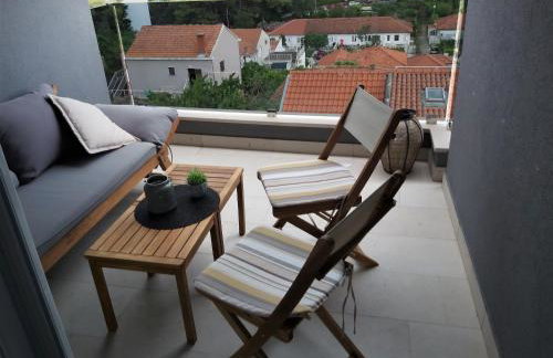 Apartments Mak & Lux - sea & sunset top view - Photo 50