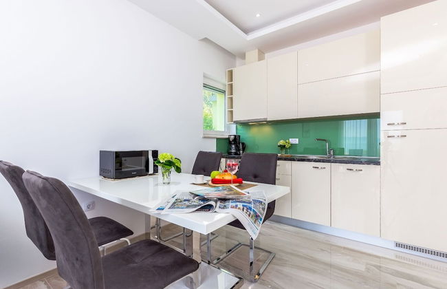 Igor - With Pool - A6 - Foto 7