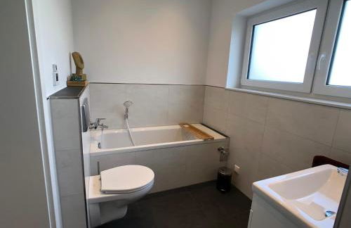 Luxuriöse Ferienwohnung in Chemnitz - Apartment B28 für 2 plus 2 Gäste - Foto 28