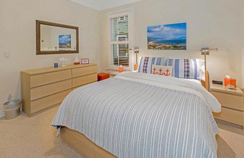 Downtown Villa by Paradise Retreats - Photo 14