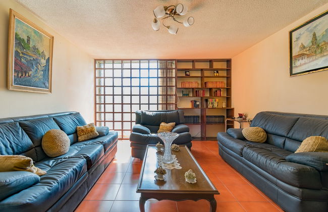 JUUB 1 private bedroom at the north of the city - Foto 9