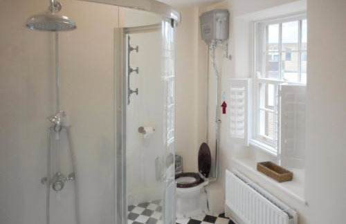 Birkenhead Cottage - Foto 9