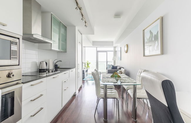 Maple Leaf Square - Photo 71