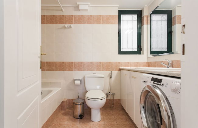 Top-Class 2BR Apartment in Marousi - Foto 29