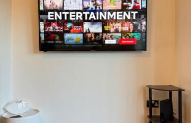 Spanish City View 2, Luxury Sea Front Apartment Free Onsite Parking - Foto 8