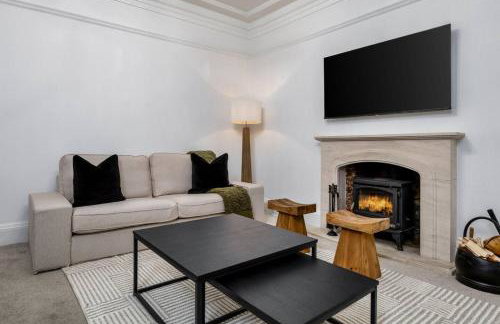 Stirling Edwardian House - Fireplace,Garden,Parking - Foto 5