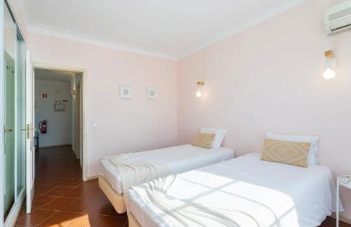 TAC - Serene Shores - Portimão - Foto 7