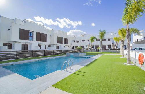 240 Lux Pool Home -Alicante Holiday - Foto 5