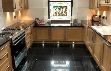 Beautiful 4-bed Villa in Glasgow - Foto 12