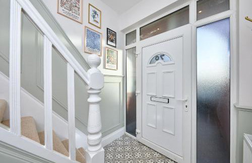 Stylish 4 bed home in Old Trafford next to MUFC - Foto 48