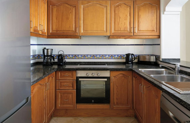 Marriott's Marbella Beach Resort - Photo 10