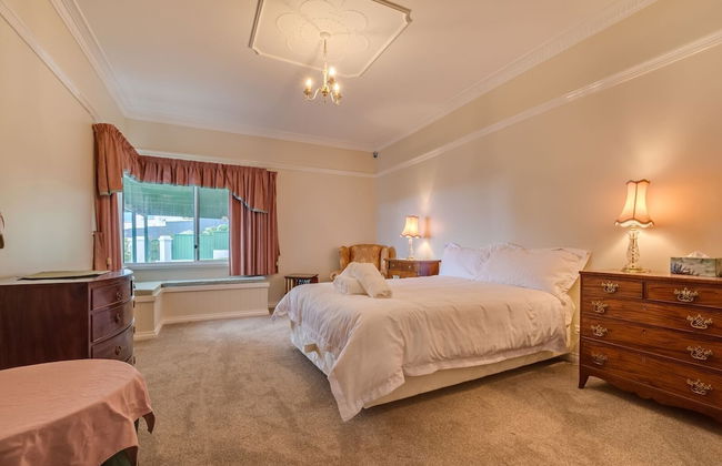 Serpentine Rose - Photo 2