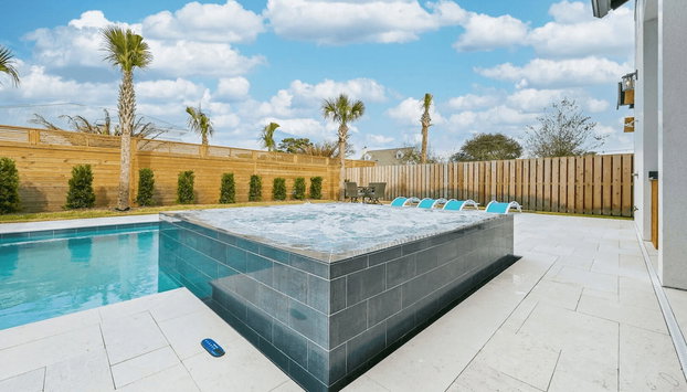 Playa de Mai-a by Avantstay Sleeps 20 Boat-friendly Pool - Foto 3, Habitación