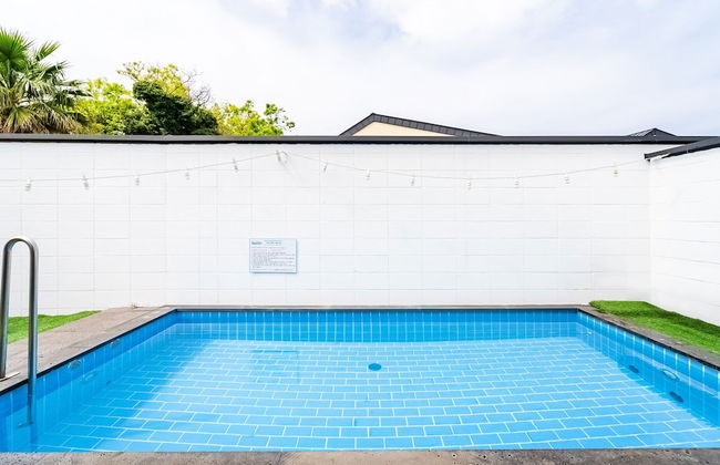 Pool & Villa Sorang - Photo 66