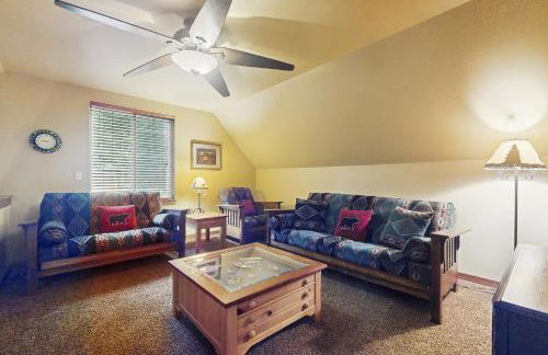 Fireside Escape at Lake Cushman - Photo 13