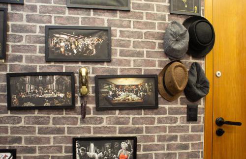 Lindo Flat temático - Asa Sul 913 apartamento - self checkin - garagem - Portaria 24h - Aeroporto - Rodoviária - Foto 16