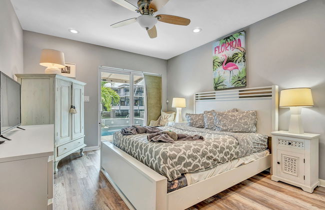 Casa Flamingo Intracoastal Heated Pool - Photo 11