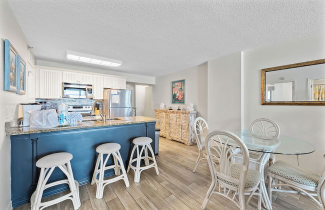 Harbor Place Condominiums by Hosteeva - Foto 43