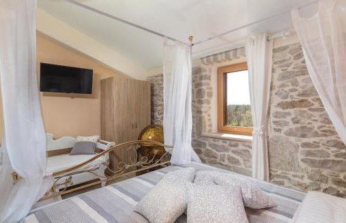 Gorgeous Home In Nedescina With Sauna - Foto 74