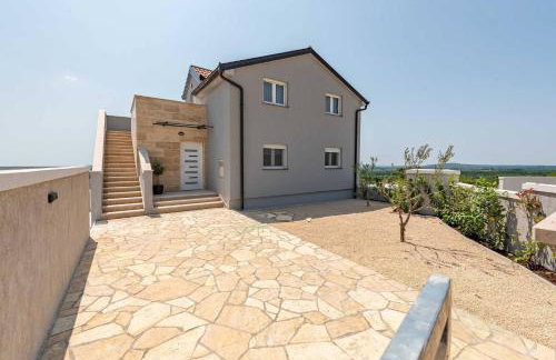 MY DALMATIA - Villa Pezer with heated swimming pool, sauna and Jacuzzi - Foto 12