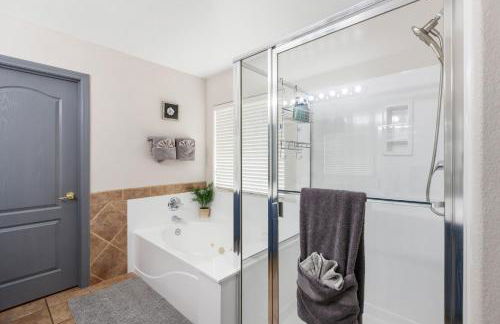 3000sqft House 8beds 3bath Pool jacuzzi Bbqj - Foto 46