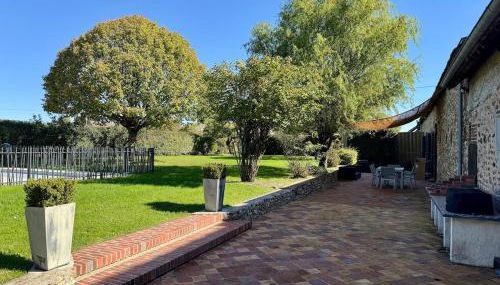 Maison Inès by hellofamily, piscine, terrain de sport, pétanque - Photo 2