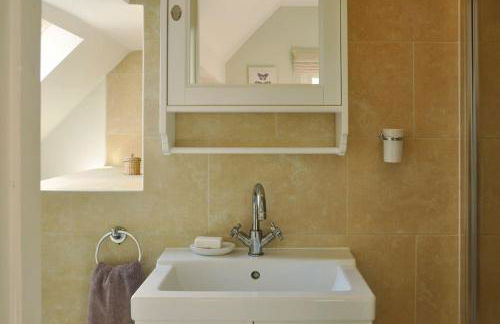 Moseley - House - Sleeps 4 - Parking - Garden - Foto 8