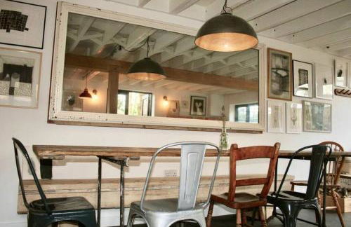 The Post Barn, beautiful barn conversion 10mins from Winchester - Foto 18